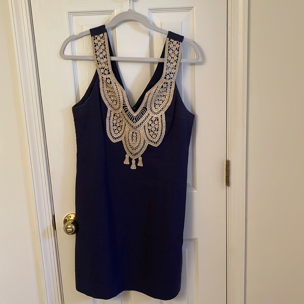 Lilly Pulitzer navy blue with gold sleeveless shift dress size 8